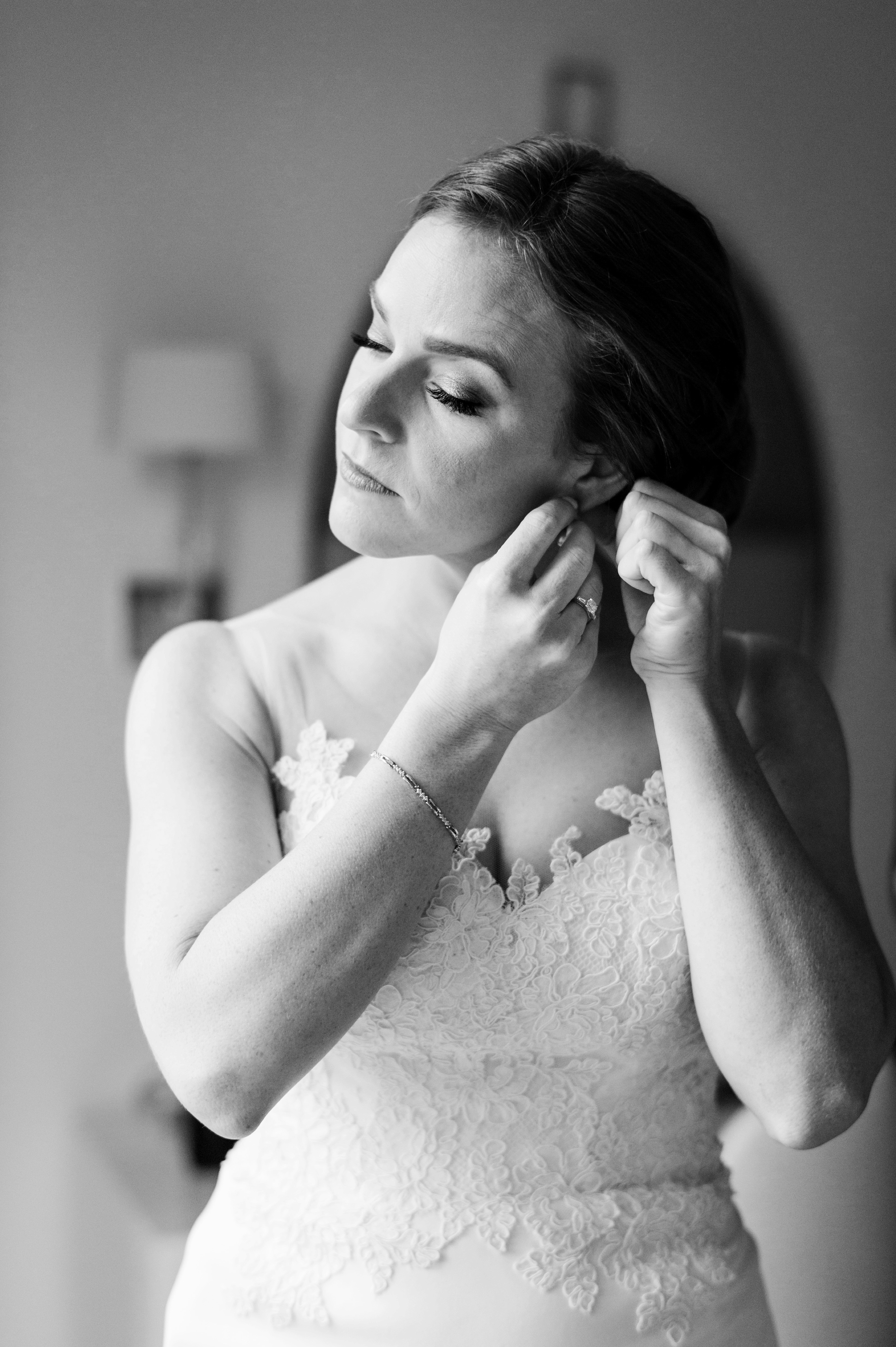 Bride gets ready at Langham Hotel in Chicago